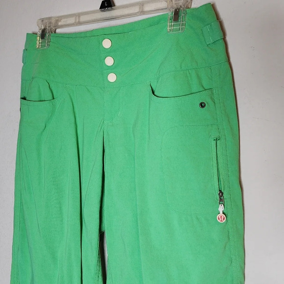 Lululemon green Betty Crop Pants.  Size 4. Vintage retro y2k. - Picture 8 of 16